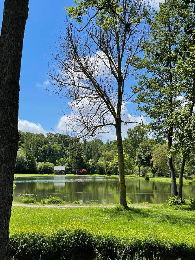 Les Etangs De Planquery Hotell Exteriör bild