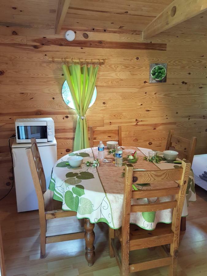 Les Etangs De Planquery Hotell Exteriör bild