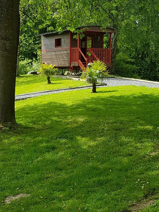 Les Etangs De Planquery Hotell Exteriör bild